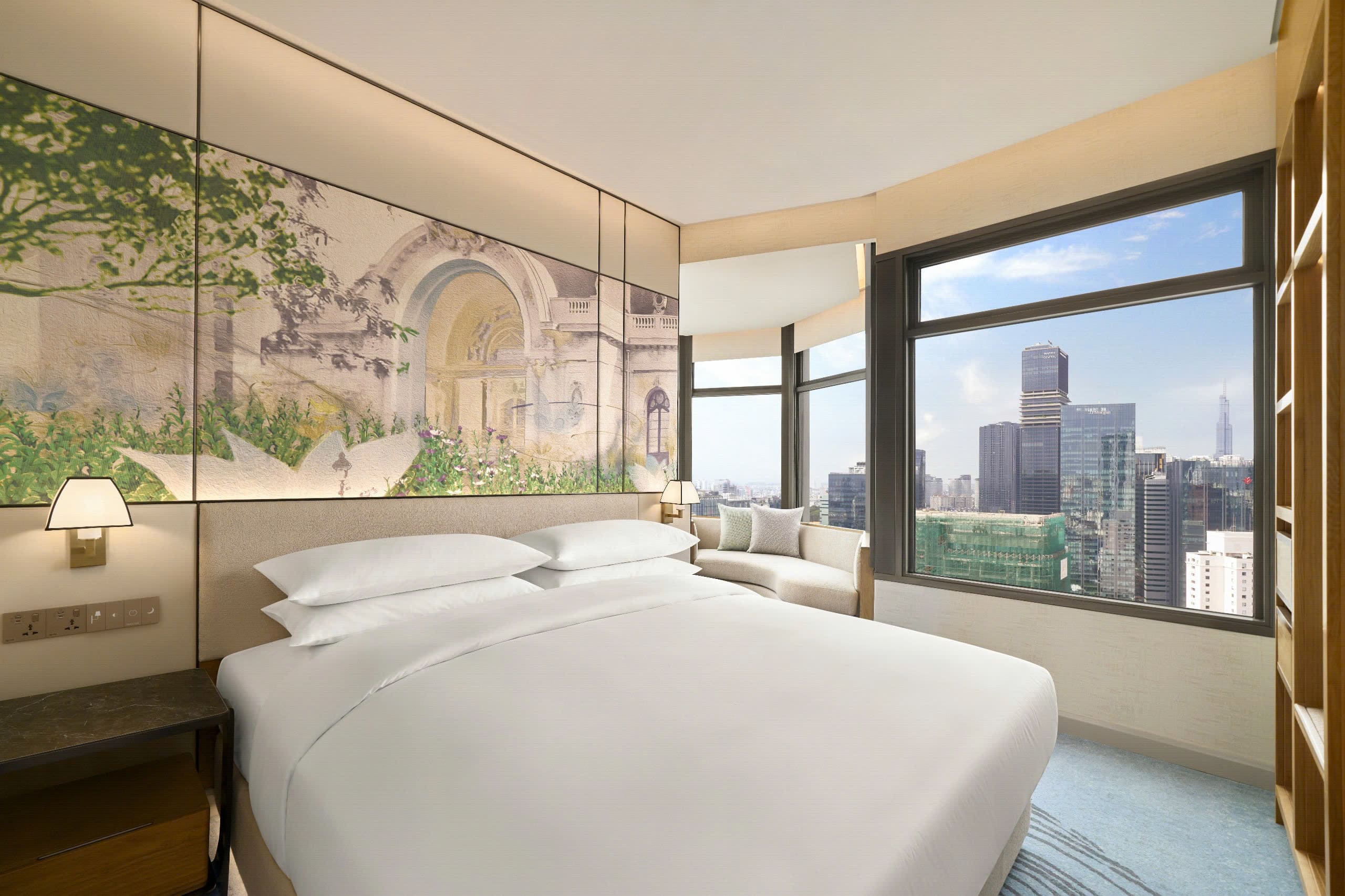 Grand Opera Bedroom