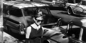 Chiếc váy đen nhỏ của Audrey Hepburn: Nét thanh lịch đơn giản vượt thời gian