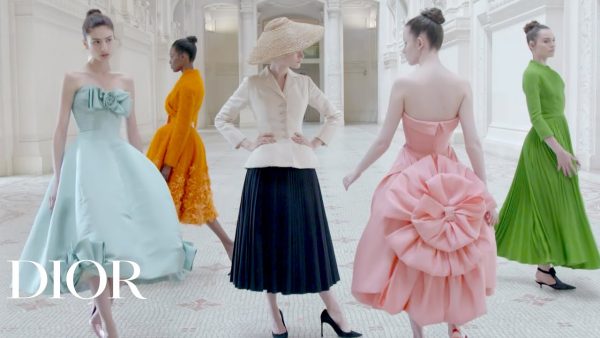 BST Dior Haute Couture 2019 mở ra một không gian hàn lâm mê hoặc  ELLE