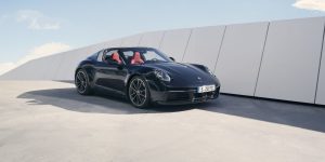 Chiếc Porsche (được xem là) hoàn hảo nhất: 911 Targa cuối cùng đã lộ diện