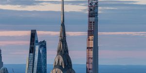 Có gì bên trong tòa tháp chọc trời mảnh mai nhất thế giới tại New York?