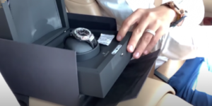 Doanh nhân Phạm Trần Nhật Minh tặng con gái đồng hồ Hublot nhân kỷ niệm ngày cưới