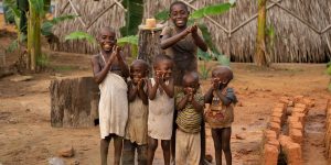 ECOXURY: Warka Water – Thu nước từ không khí – Một dự án vì xã hội bền vững của KTS Arturo Vittori