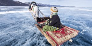 Chiêm ngưỡng lễ hội trên hồ băng Khövsgöl ở Mông Cổ qua bộ ảnh của Céline Jentzsch
