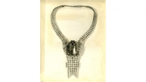 Chiếc vòng cổ nguyên bản năm 1939 đã truyền cảm hứng cho thiết kế mới của Tiffany. Hình ảnh của Tiffany & Co.