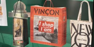 Bags: Inside Out: Những điều thú vị trong buổi triển lãm đặc biệt từ V&A