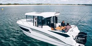 Tam Sơn Yachting bàn giao thuyền câu thể thao Barracuda 9