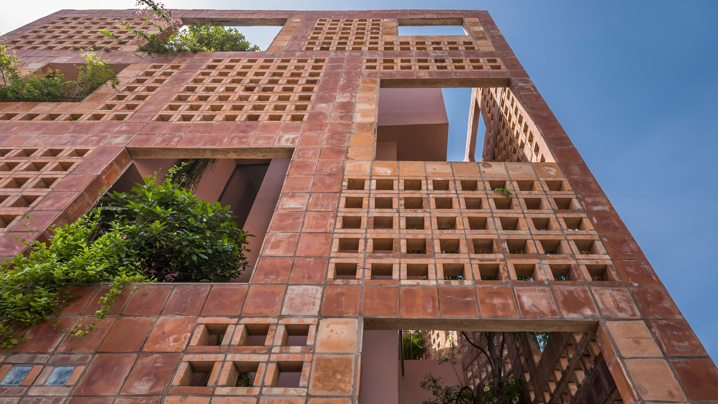 Bát Tràng House: Công trình kiến trúc đại diện cho di sản gốm sứ ...