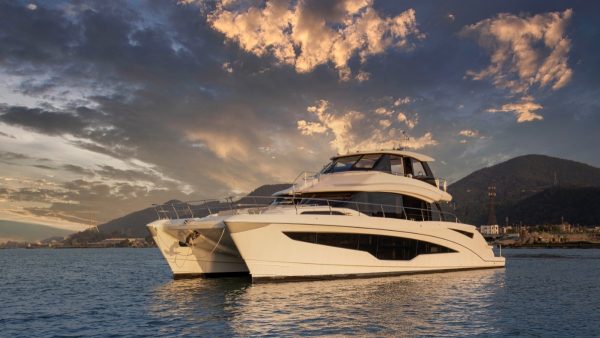 Aquila 70
