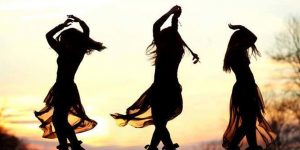 Trị triệu và chữa lành (Phần 1): Nghệ thuật nhảy múa trị liệu – Giải phóng thân-tâm khỏi mọi phiền nhiễu