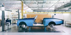 Bên trong Xưởng Coachbuild: Nơi những kiệt tác Rolls-Royce ra đời