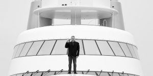 Motor Yacht A và cuộc gặp gỡ nhà thiết kế huyền thoại Philippe Starck