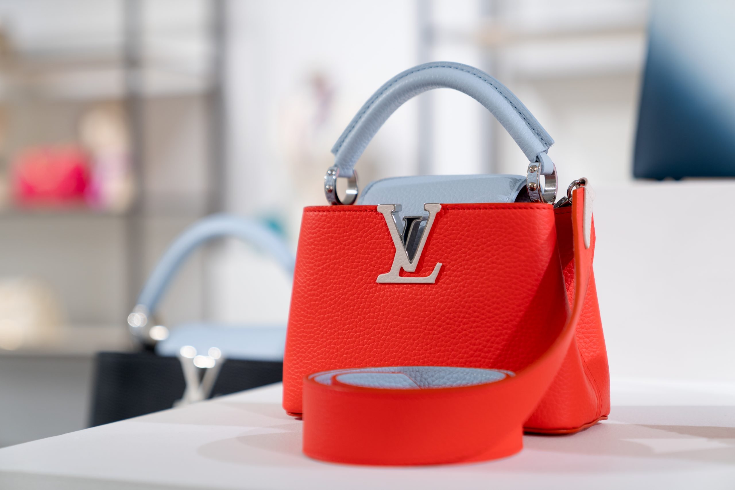 Louis Vuitton Lucie Shoulder bag 352393  Collector Square