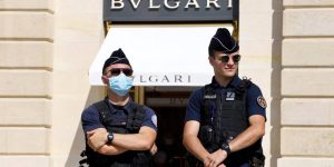BVLGARI bị cướp vũ trang, mất 10 triệu Euro trang sức