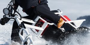 Moonbikes ra mắt xe trượt tuyết chạy điện đầu tiên trên thế giới