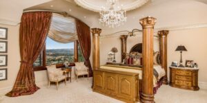 Trở thành hàng xóm của Kardashian khi tậu lâu đài Pháp trị giá 32 triệu USD