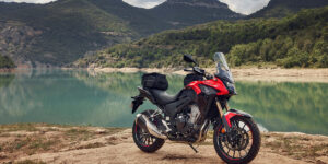 Đàn ông tốt xứng đáng có xe mô tô xịn: Honda CB400X thế hệ mới