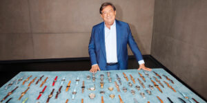 Khám phá bộ sưu tập đồng hồ lớn nhất thế giới của doanh nhân người Pháp