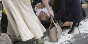 Nước Nhật và thế giới rúng động vì Cựu Thủ tướng Shinzo Abe bị ám sát