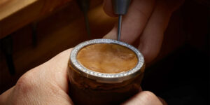 Nghệ thuật chế tác đá quý – yếu tố làm nên sự mê hoặc của Hublot