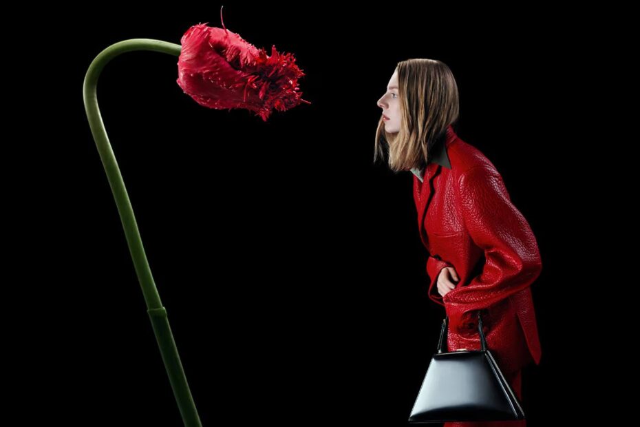 Miuccia Prada Thu Đông 2023