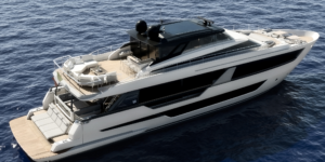 Ferretti Yachts 1000 Skydeck: Rung cảm cổ điển