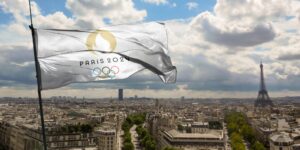 The Olympic Paris 2024 Issue: Gã khổng lồ LVMH và chiến lược tại Olympic Paris 2024