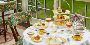 7 sự thật thú vị về văn hóa trà chiều xứ sở sương mù