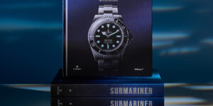 Ra mắt sách lịch sử chính thức đầu tiên của đồng hồ Oyster Perpetual Submariner
