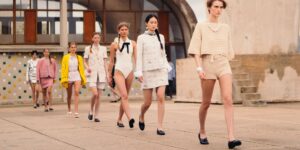 CHANEL Cruise 2024/25: Tôn vinh nghệ thuật địa phương