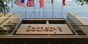 Sotheby’s cắt giảm nhân sự quy mô lớn vì tình hình khó khăn trong năm 2024