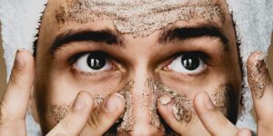 Tẩy tế bào chết đúng cách: Bí mật của làn da sáng khỏe