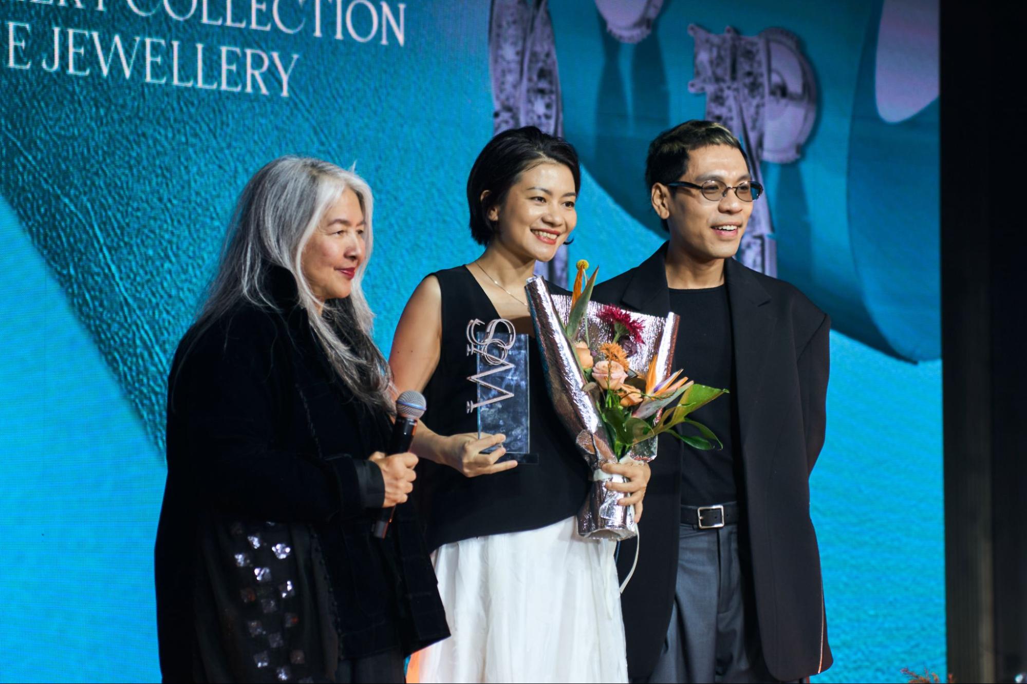 CAO Fine Jewellery - trang sức cưới - mobius - biểu tượng tình yêu chắc chắn - luxuo 7