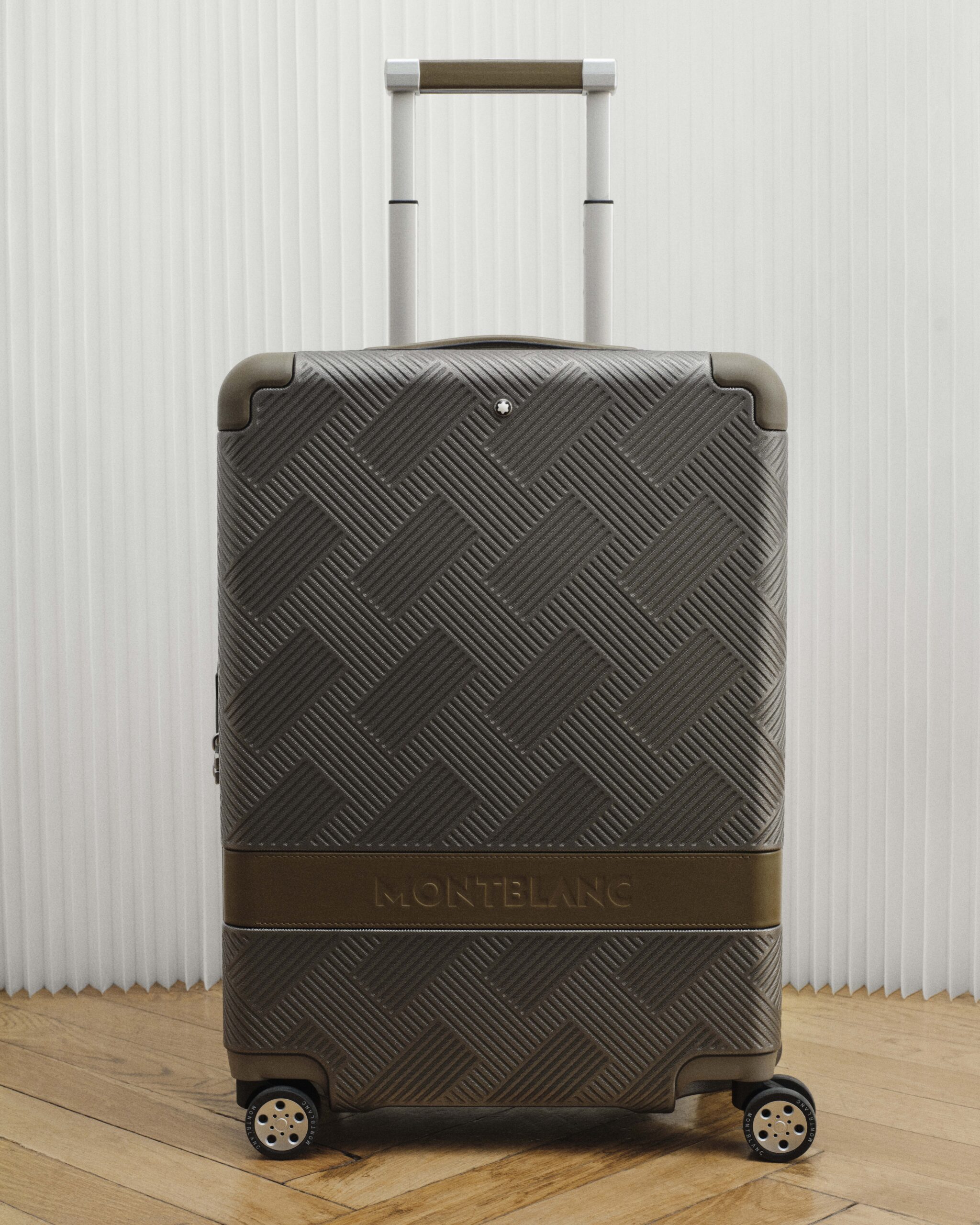 Montblanc - bst đồ da - thu đông 2025 - lifestyle - luxuo 9