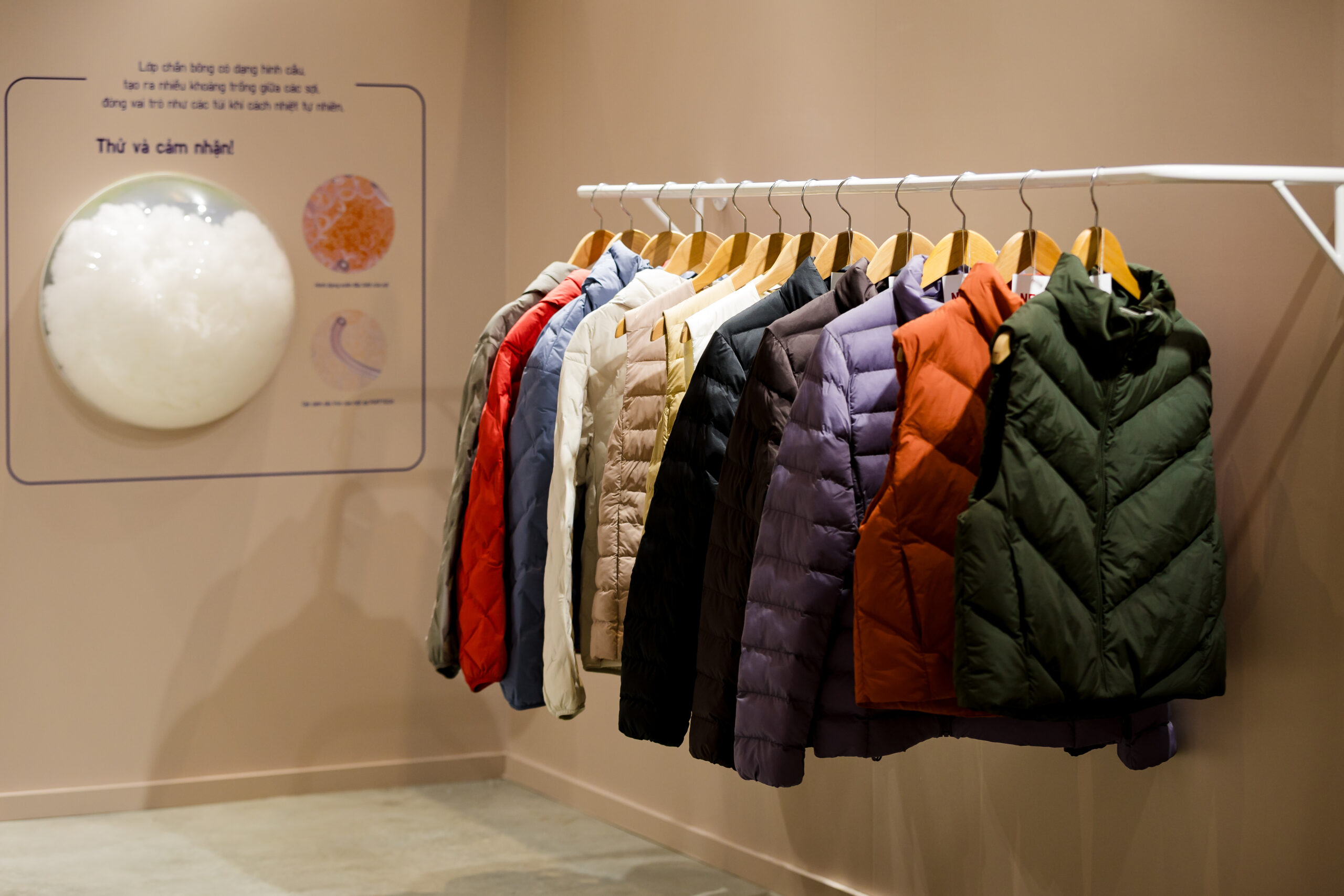 UNIQLO - bst life wear thu đông 2025 - revisiting classic - tìm lại vẻ đẹp kinh điển - luxuo 16