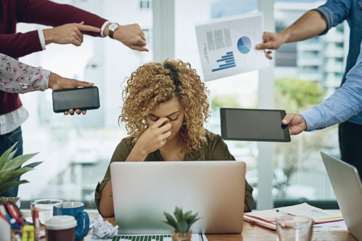 chăm sóc sức khỏe - tinh thần - mental health - công sở - luxuo 2