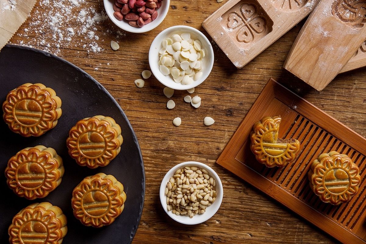 bánh trung thu - thưởng thức bánh trung thu - nghệ thuật vị giác - trà và rượu - văn hóa ẩm thực - nghệ thuật pairing - á đông - luxuo 1