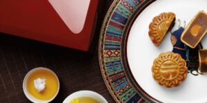 Nghệ thuật thưởng thức bánh Trung Thu cùng trà và rượu