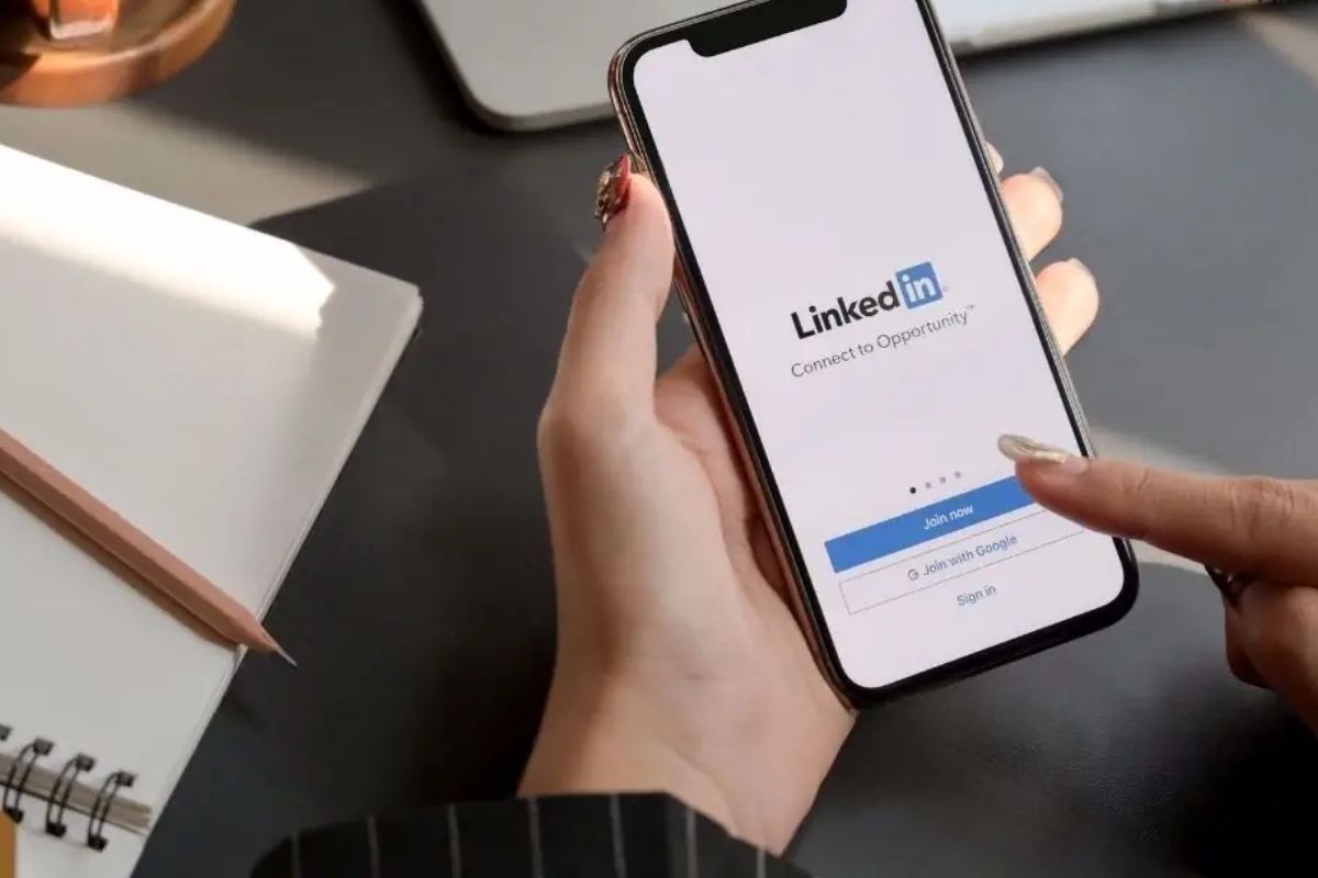 thương hiệu cá nhân - cân bằng công việc - mạng xã hội - xây dựng hình ảnh - chuyên nghiệp - luxuo 2