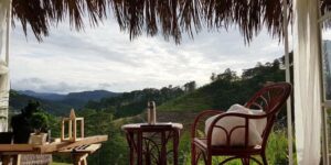 The Travel Luxe Issue: Du lịch có ý nghĩa thế nào trong một thế giới ngày càng đồng nhất