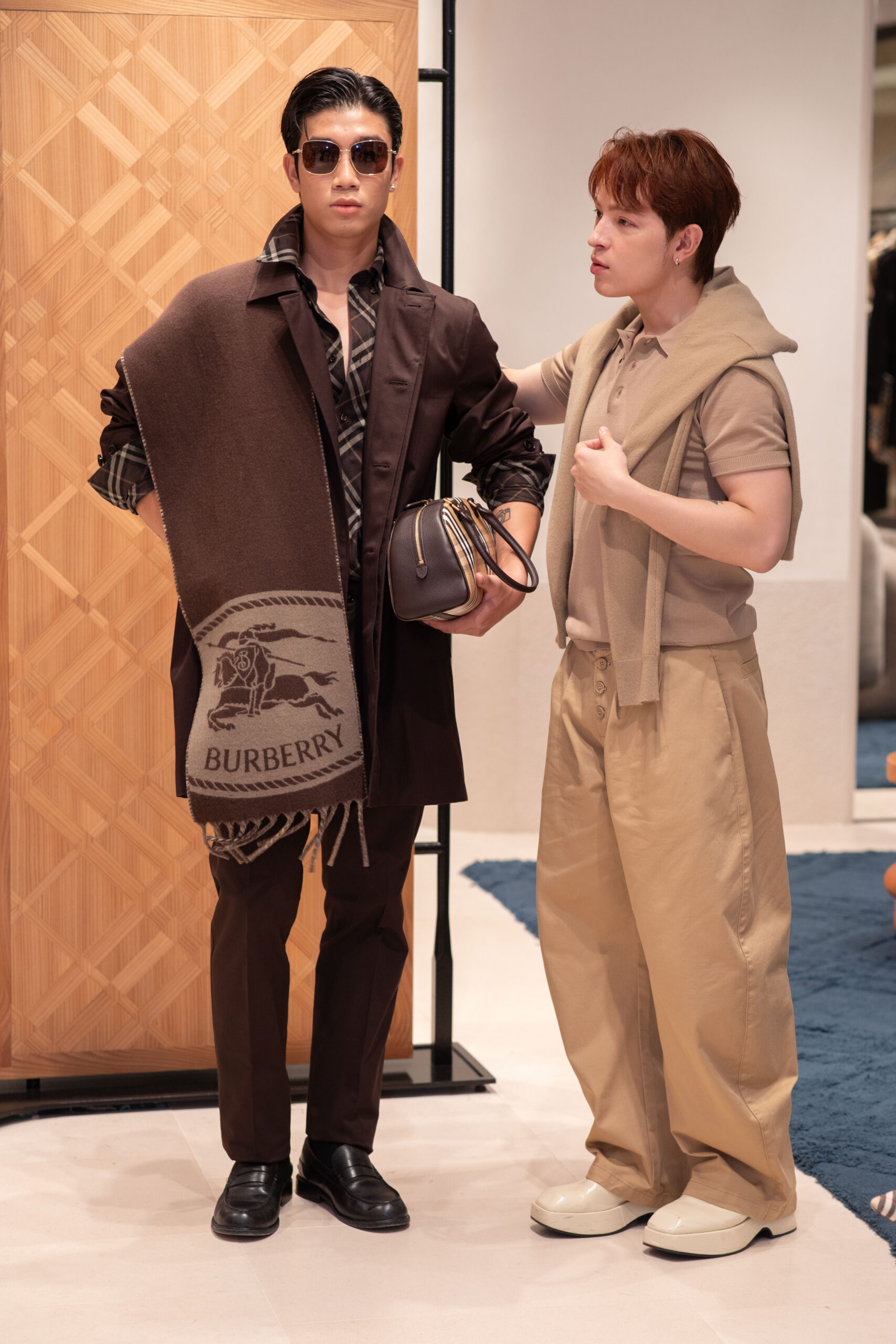 Burberry - Burberry “Check” In Hanoi - thời trang Anh quốc - DAFC - luxuo 16