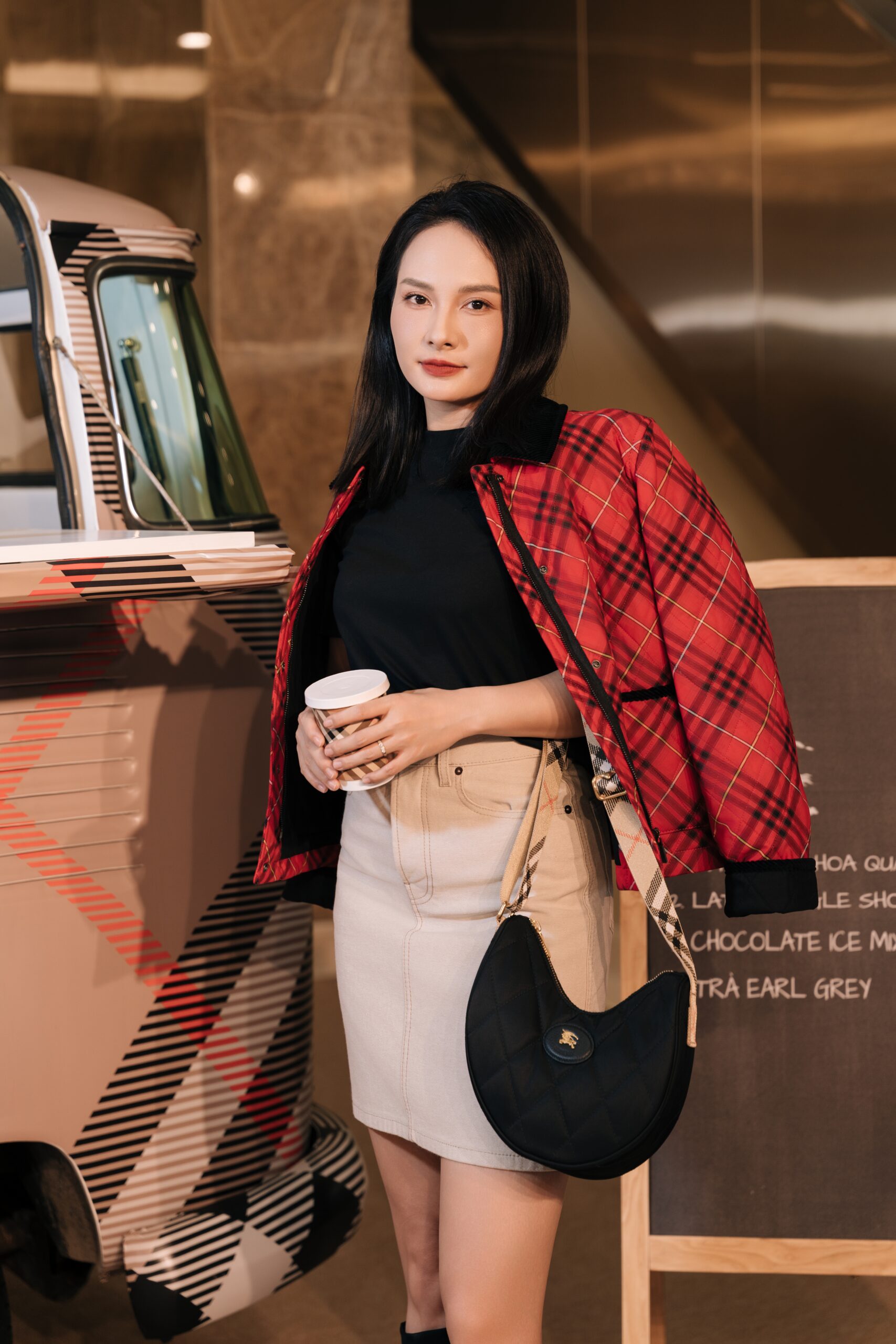 Burberry - Burberry “Check” In Hanoi - thời trang Anh quốc - DAFC - luxuo 26