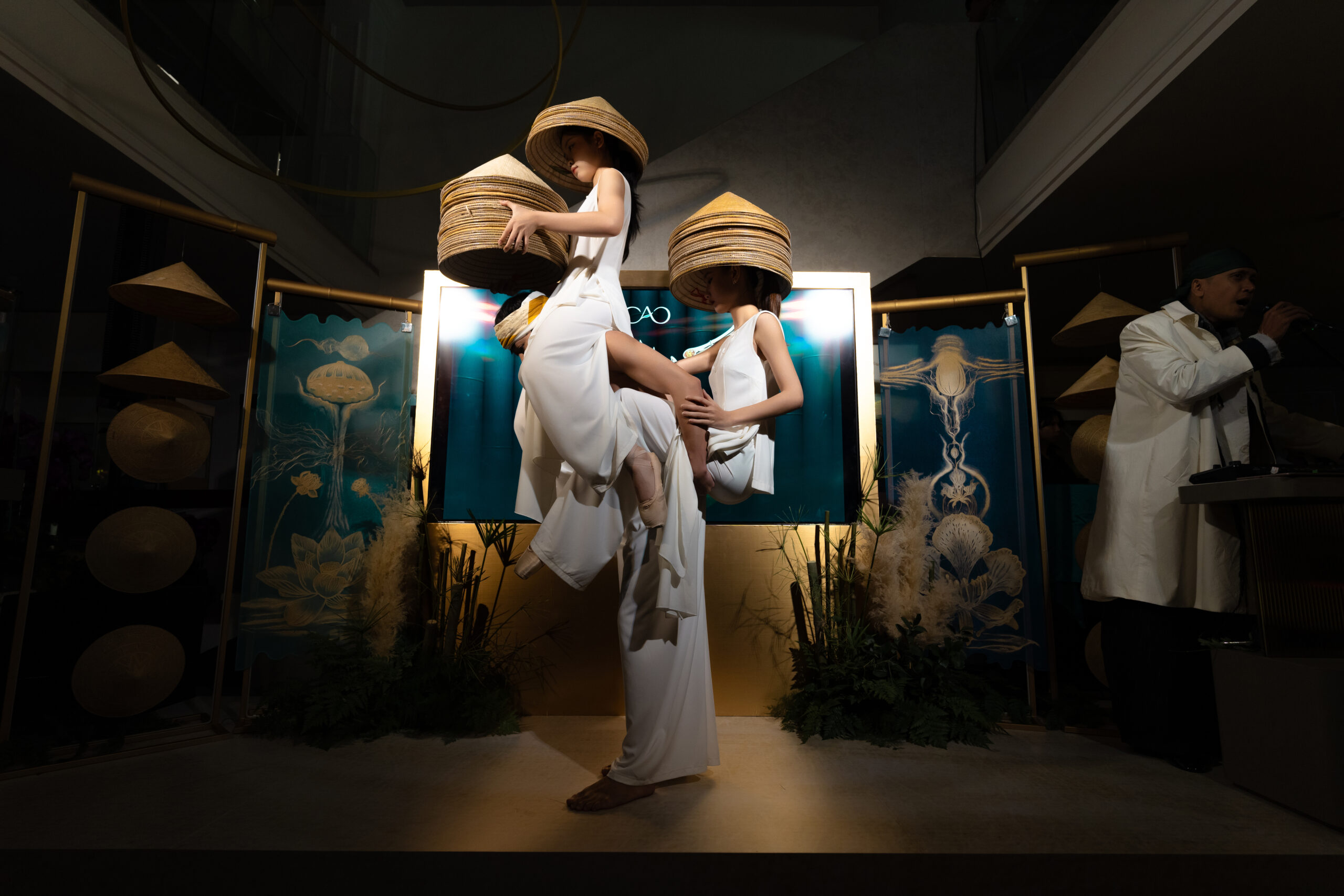 CAO Fine Jewellery - kỷ niệm 20 năm - trang sức cao cấp - nghệ thuật kim hoàn Việt - chế tác thủ công - luxuo 6