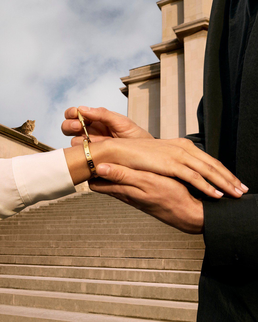 Cartier Love - Love Unlimited - đại sứ Cartier - Sofia Coppola - Jacob Elordi - Olivia Dean - vòng tay tình yêu - New York - điện ảnh thời trang - trang sức xa xỉ 13