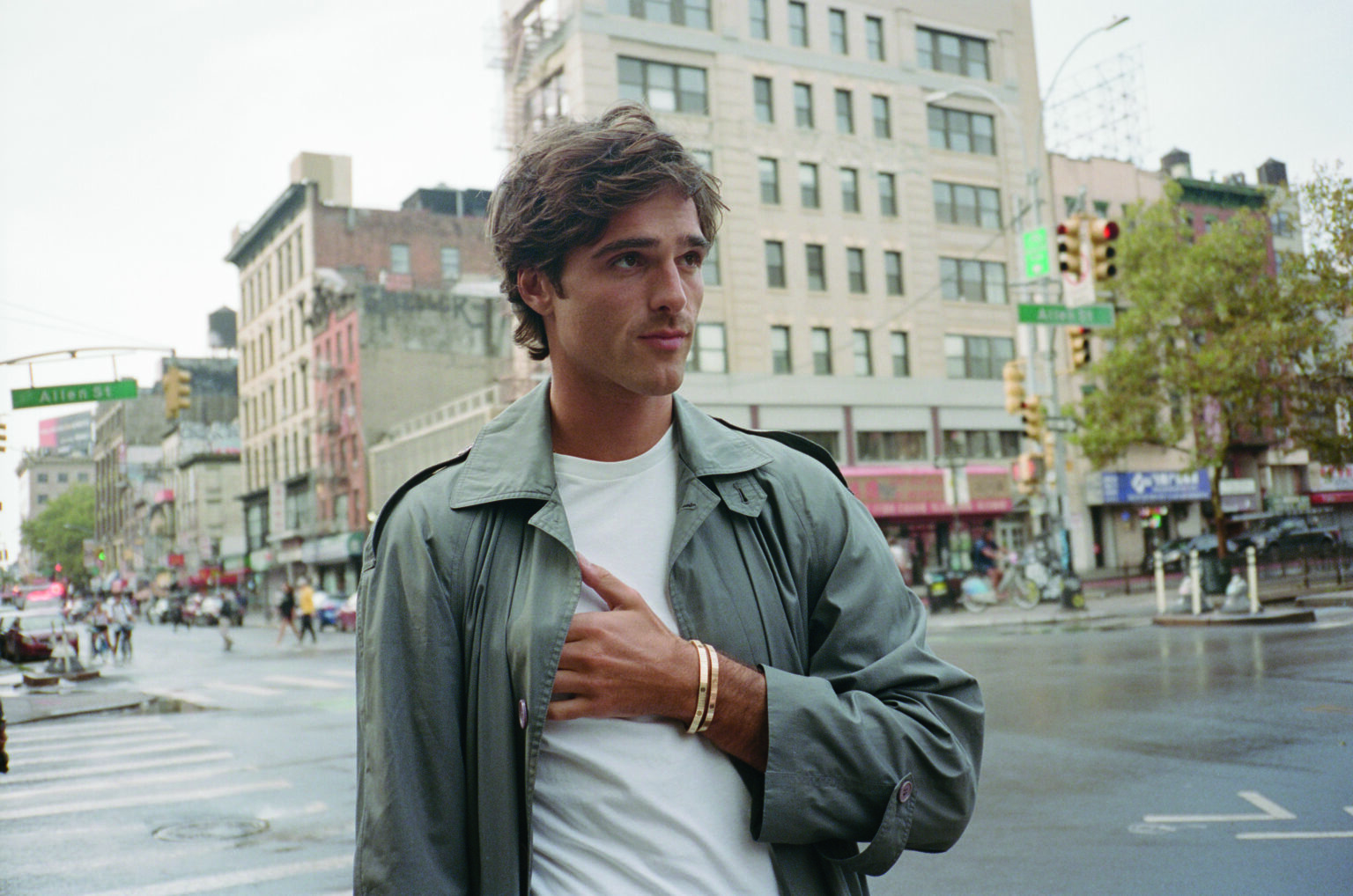 Cartier Love - Love Unlimited - đại sứ Cartier - Sofia Coppola - Jacob Elordi - Olivia Dean - vòng tay tình yêu - New York - điện ảnh thời trang - trang sức xa xỉ 16