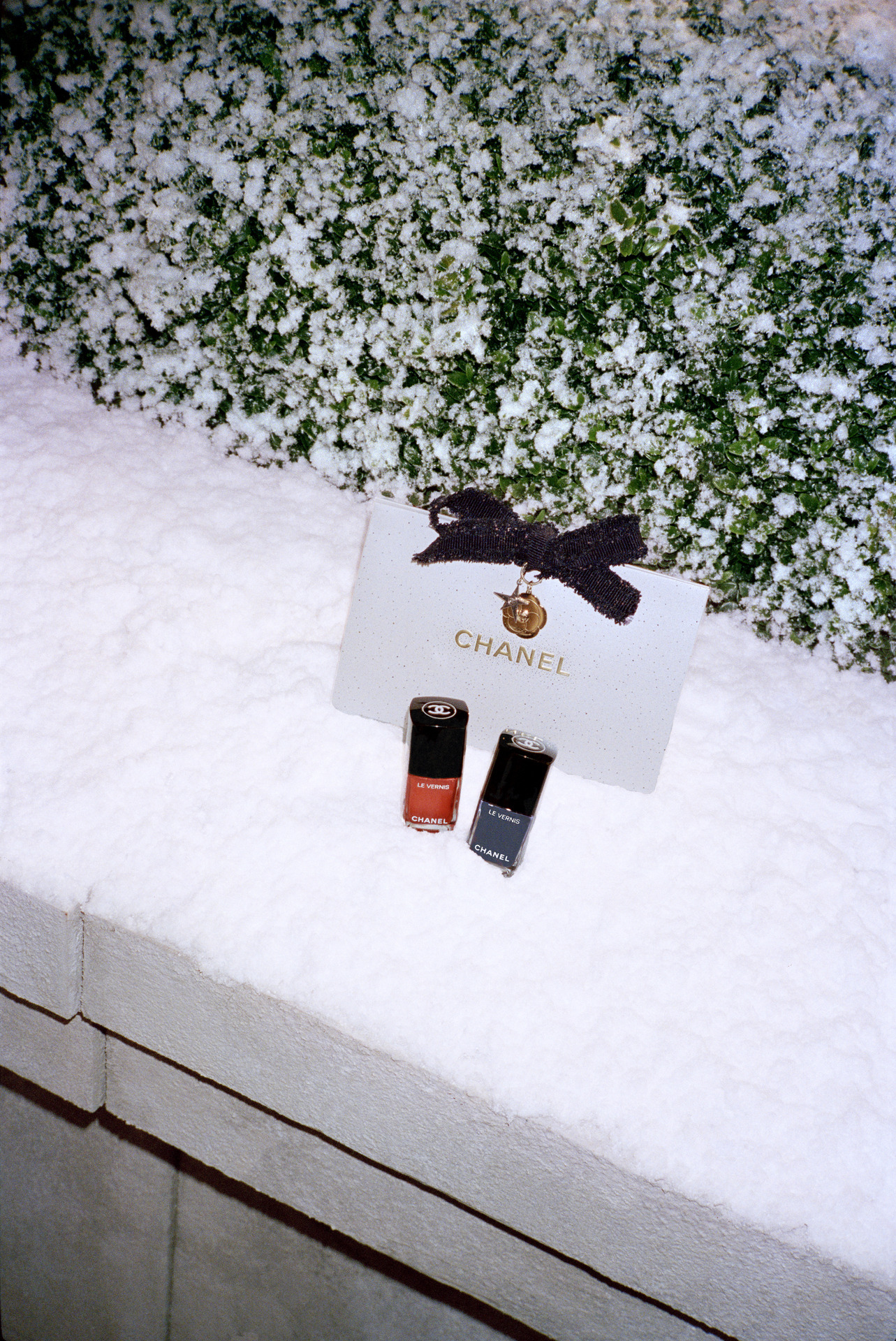 Chanel - winter constellation - bộ sưu tập mùa lễ hội - holiday 2025 makeup collection - luxuo 12