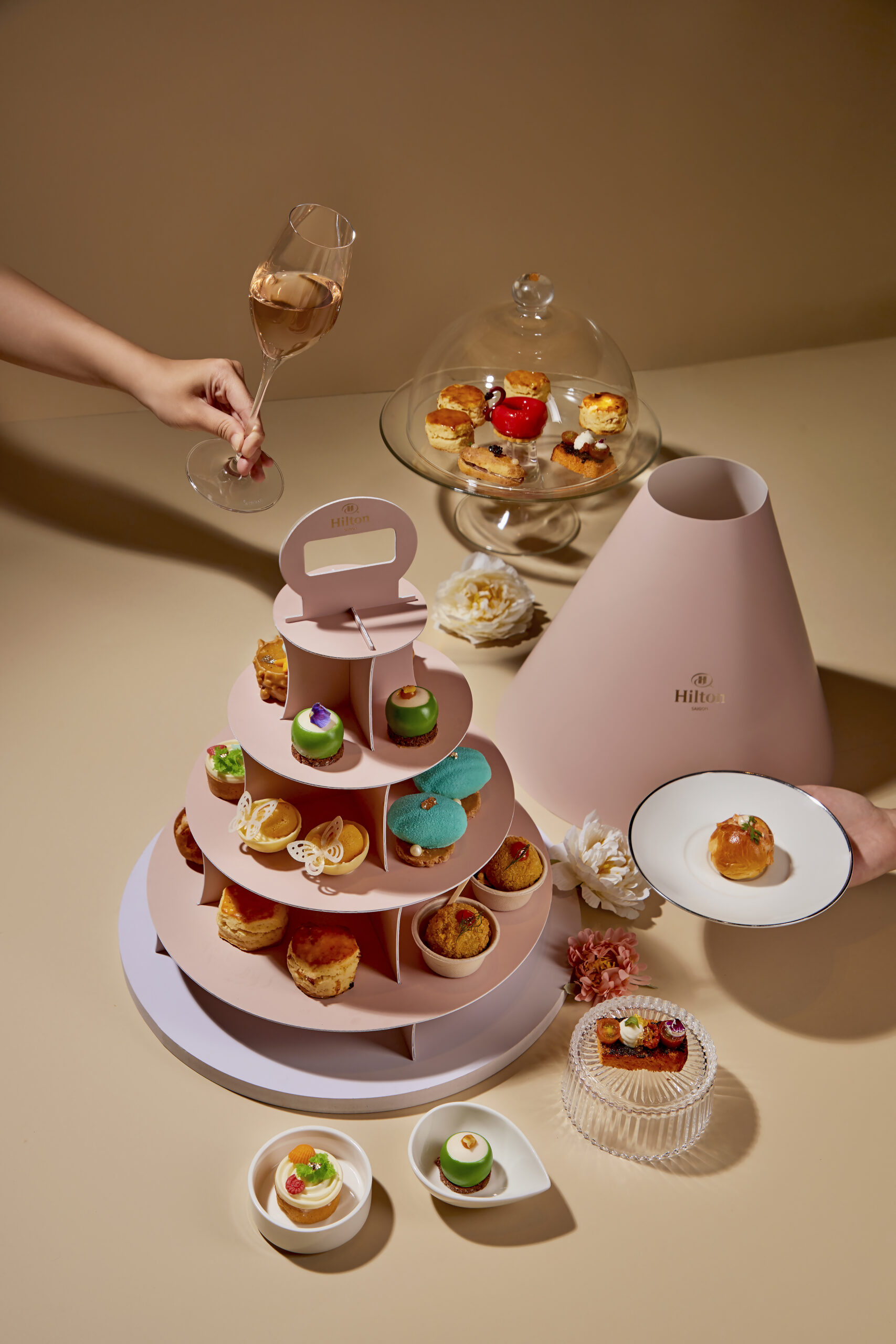 Hilton Saigon - ẩm thực tháng 10 - trải nghiệm ẩm thực - khách sạn cao cấp - luxuo 3