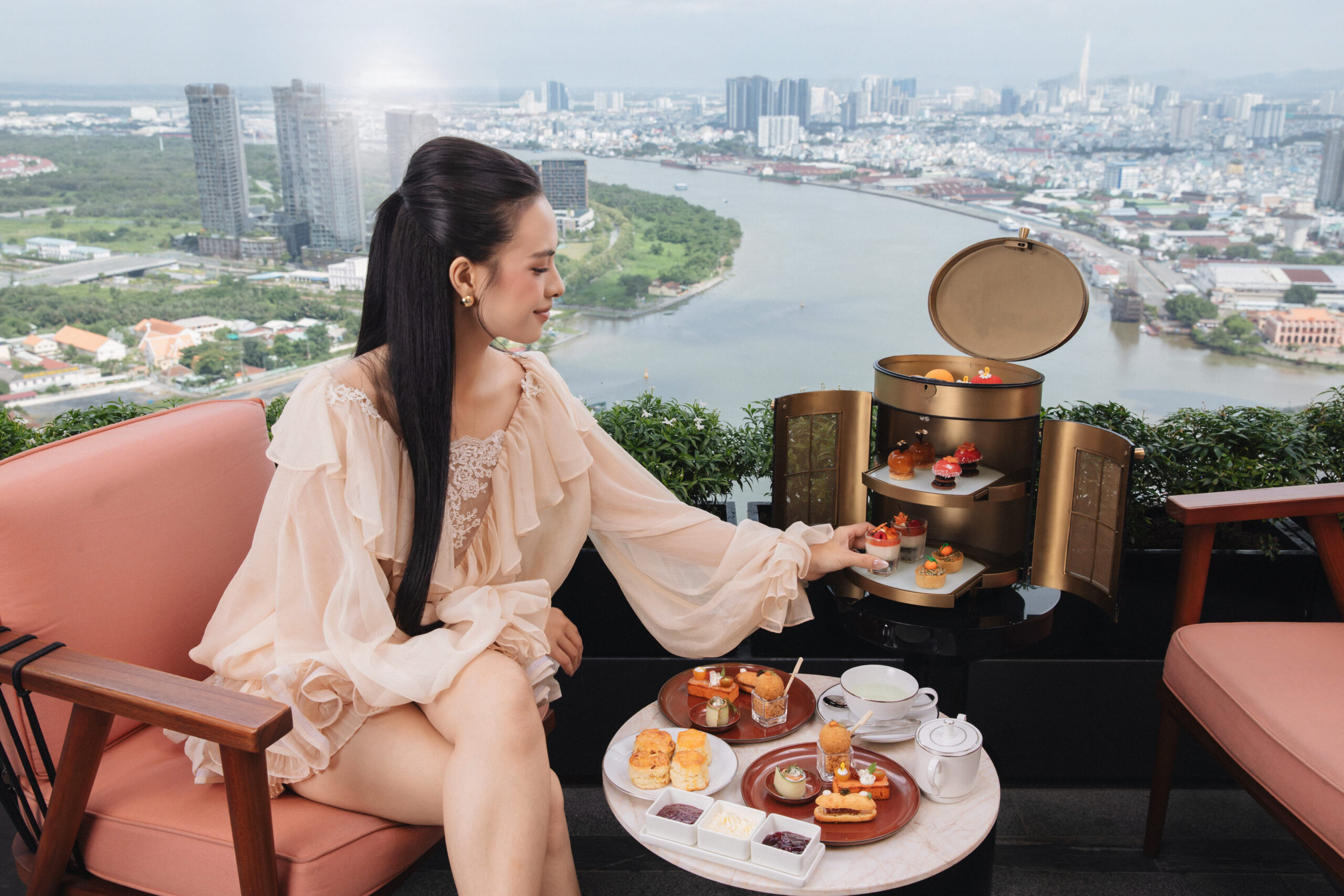 Hilton Saigon - ẩm thực tháng 10 - trải nghiệm ẩm thực - khách sạn cao cấp - luxuo 6
