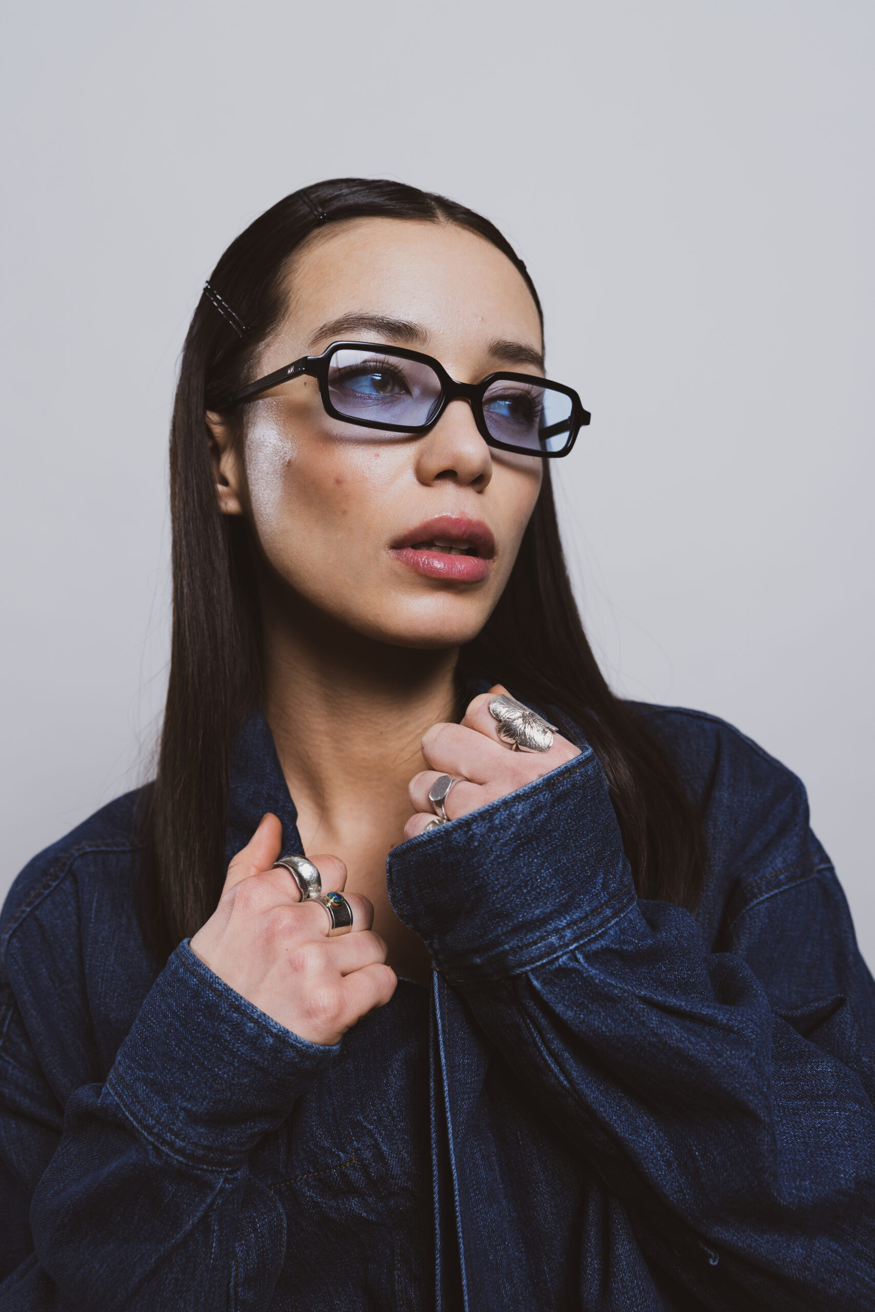 MessyWeekend - mắt kính - BST Thu Đông 2025 - phụ kiện thời trang - luxuo 16