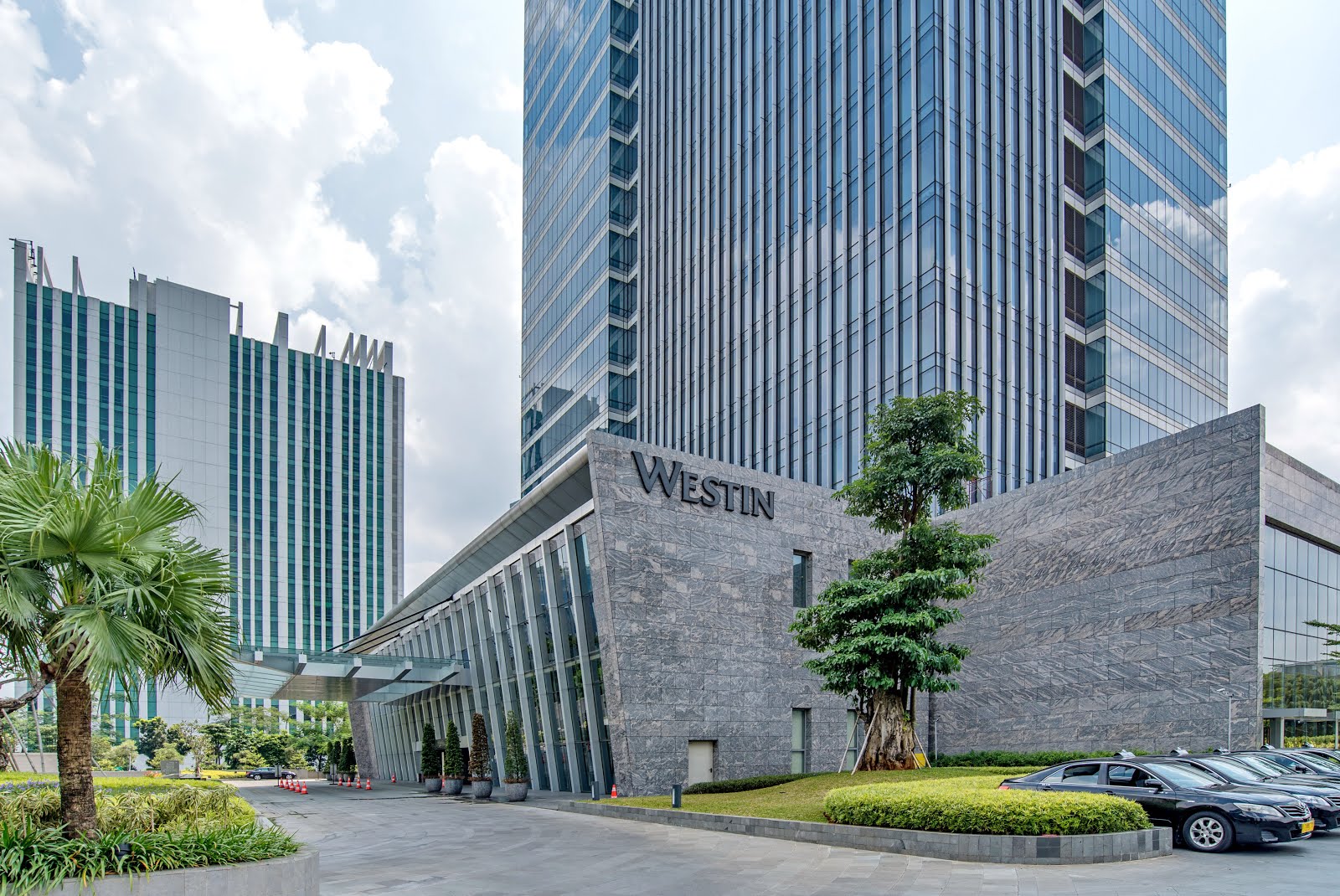 Thomas Glaser - The Westin Jakarta - khách sạn 5 sao Jakarta - Indonesia - ngành khách sạn Đông Nam Á - luxuo 7
